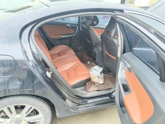 [无锡·苏B] 二手沃尔沃沃尔沃S602014款 S60L 2.0T 智远版