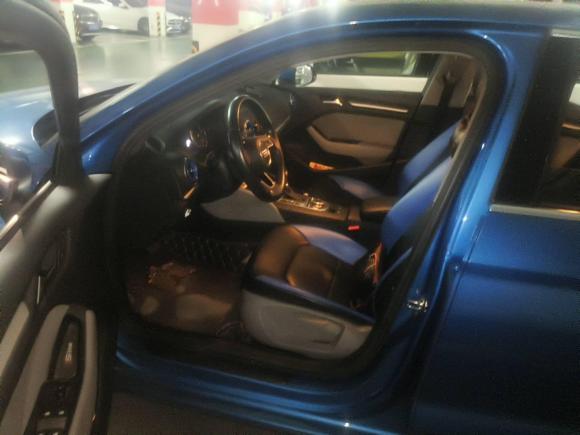 [苏州·苏E] 二手奥迪奥迪A32017款 Limousine 35 TFSI 进取型