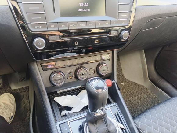 [南通·苏F] 二手斯柯达速派2016款 TSI330 DSG创行版