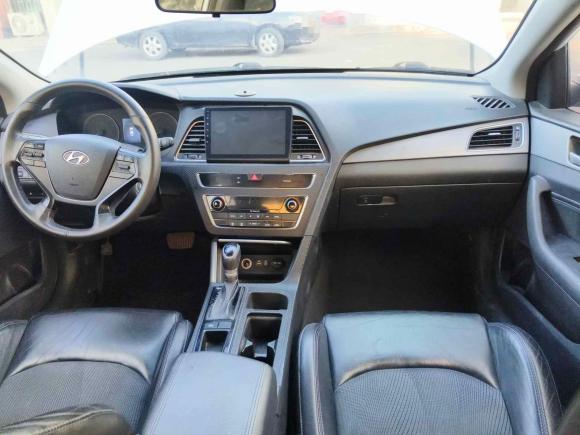 [青岛·鲁B] 二手现代索纳塔2015款 2.0L GLS智能型