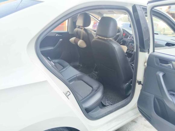 [上海·鲁N] 二手大众桑塔纳2013款 1.6L 自动舒适版