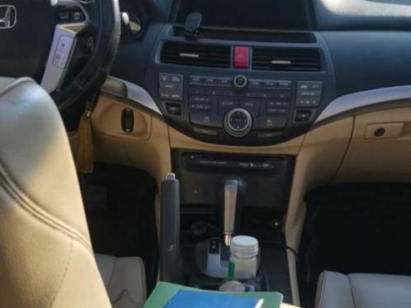 [深圳·粤S] 二手本田歌诗图2011款 3.5L 旗舰版