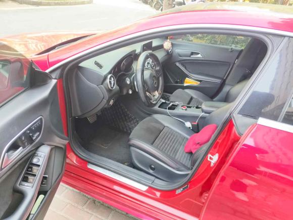 [上海·豫R] 二手奔驰奔驰CLA2016款 CLA 220 4MATIC