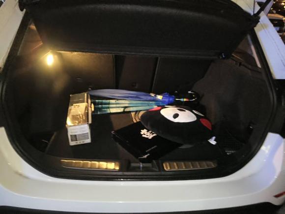 [苏州·苏E] 二手宝马宝马X12014款 sDrive18i 领先型