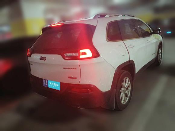 [武汉·鄂A] 二手Jeep自由光2016款 2.4L 领先版