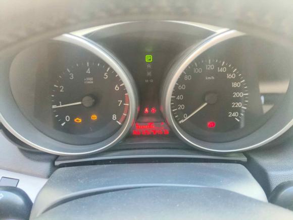 [南京·苏A] 二手马自达马自达32010款 两厢 1.6自动豪华型