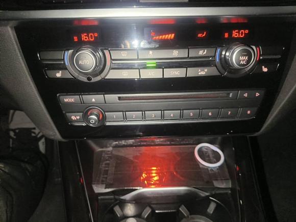 [宁波·浙B] 二手宝马宝马X32014款 xDrive20i X设计套装