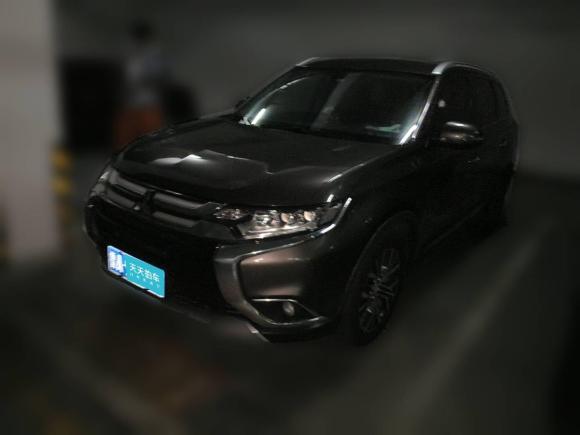 三菱歐藍(lán)德2018款 2.4L 四驅(qū)豪華版 7座「濟(jì)南二手車」「天天拍車」