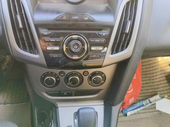 [青岛·鲁B] 二手福特福克斯2012款 两厢 1.6L 自动舒适型