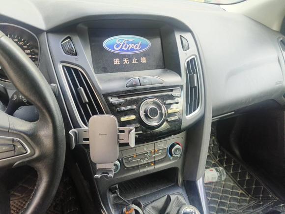 [苏州·苏E] 二手福特福克斯2018款 三厢经典 1.6L 手动风尚型智行版