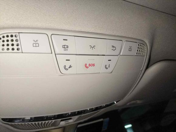 [义乌·浙G] 二手奔驰奔驰E级2018款 E 300 L 运动时尚型