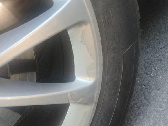 [深圳·粤B] 二手奔驰奔驰A级2020款 改款 A 200 L 运动轿车动感型