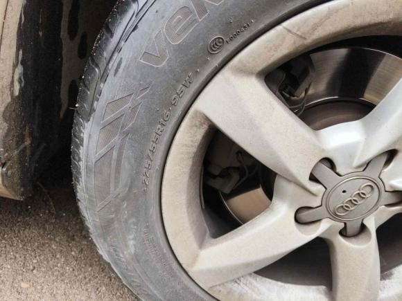 [济南·鲁A] 二手奥迪奥迪A4L2015款 35 TFSI 自动标准型