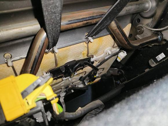 [西安·陕A] 二手标致标致4082014款 1.8L 自动豪华版