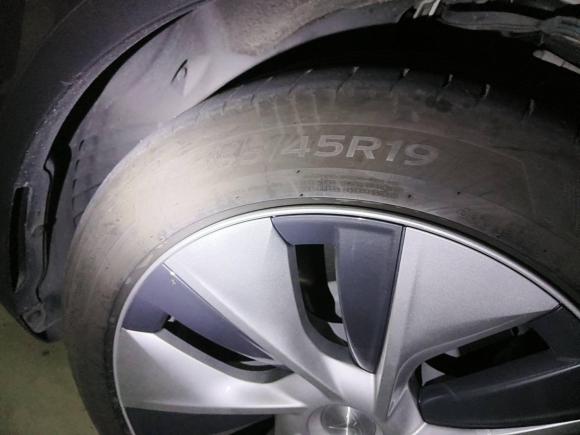 [上海·沪A] 二手特斯拉Model Y2021款 长续航全轮驱动版 3D7