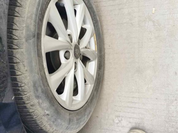 [上海·沪C] 二手荣威荣威i52020款 1.5L 自动4G互联领豪版