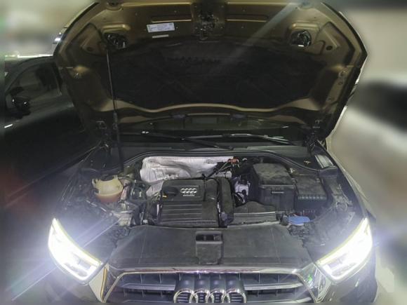 [深圳·粤L] 二手奥迪奥迪Q32017款 30 TFSI 风尚型