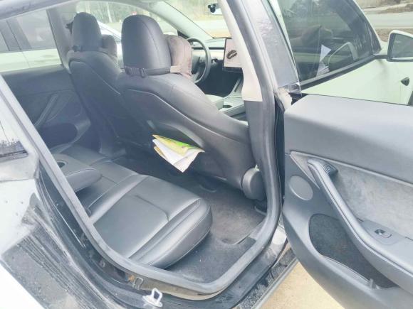 [上海·沪A] 二手特斯拉Model Y2022款 改款 后轮驱动版