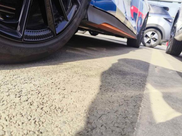 [青岛·鲁B] 二手长安长安UNI-V2024款 1.5T 尊贵运动型