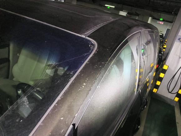 [青岛·鲁B] 二手别克别克GL82021款 陆上公务舱 652T 豪华型