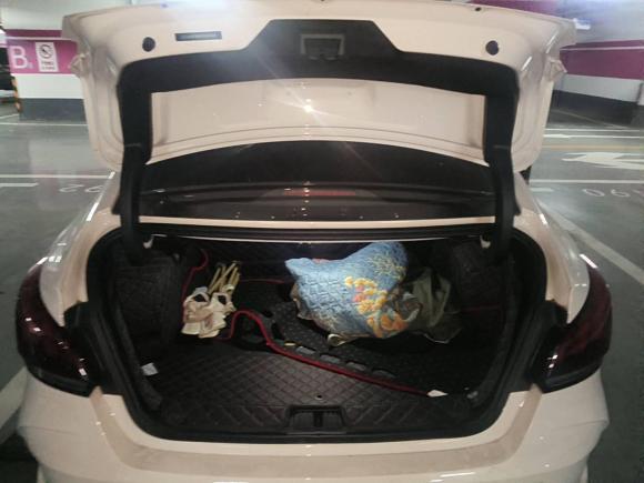 [上海·浙E] 二手名爵MG52021款 改款 300TGI DCT青奢旗舰版