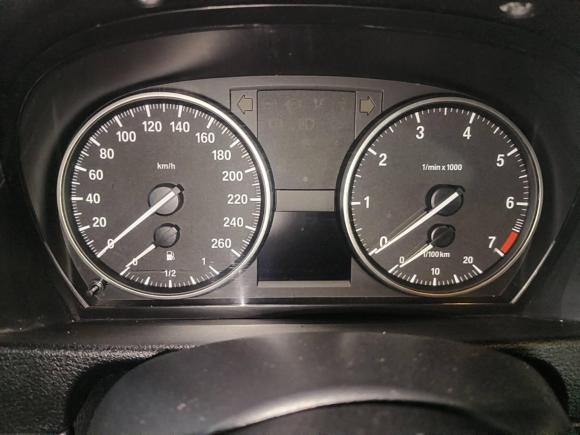 [杭州·浙M] 二手宝马宝马X12015款 sDrive18i 时尚晋级版