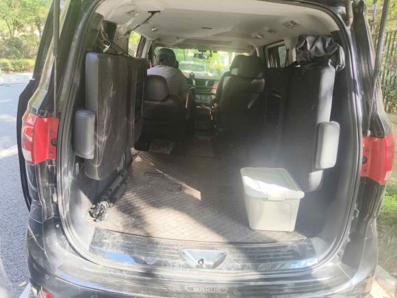 [苏州·苏U] 二手上汽大通MAXUS大通G102016款 2.0T 自动豪华版