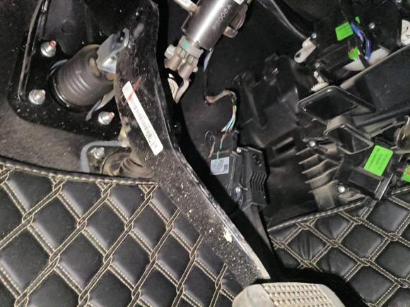 [南通·苏F] 二手五十铃D-MAX2021款 1.9T自动四驱柴油Global悍动型RZ4E