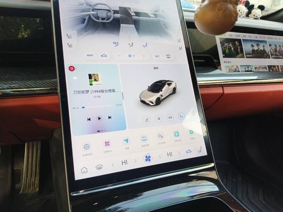 [上海·沪A] 二手哪吒汽车哪吒S2022款 纯电 650km 四驱耀世版