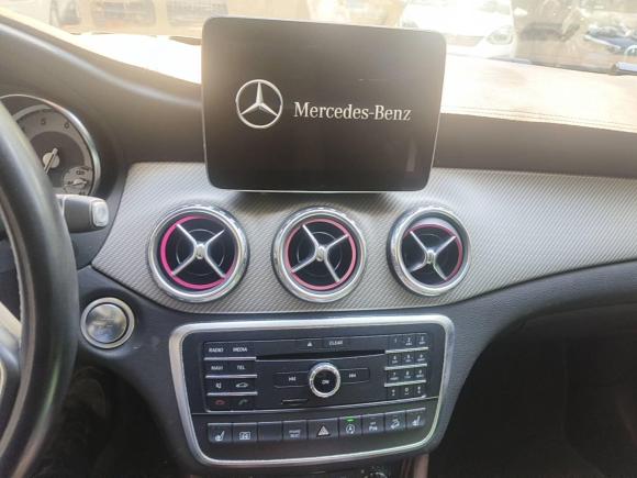 [广州·粤A] 二手奔驰奔驰GLA2016款 GLA 220 4MATIC 时尚型