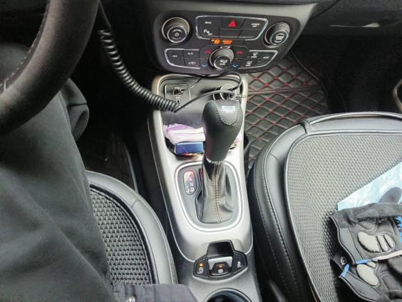 [武汉·鄂A] 二手Jeep指南者2017款 200T 自动家享版