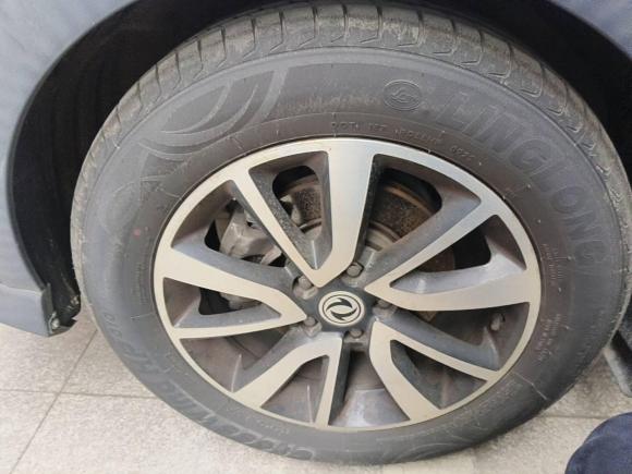 [成都·川A] 二手东风风光风光5802017款 1.5T CVT豪华型