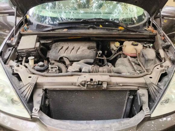 [上海·沪B] 二手别克别克GL82014款 2.4L 经典版