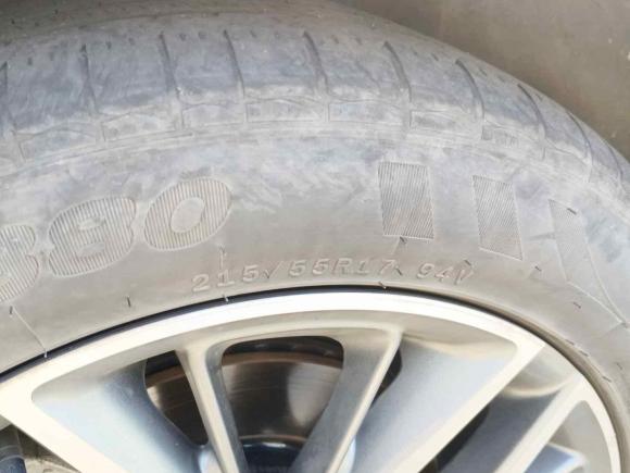 [上海·沪A] 二手比亚迪秦PLUS2021款 EV 400KM 豪华型