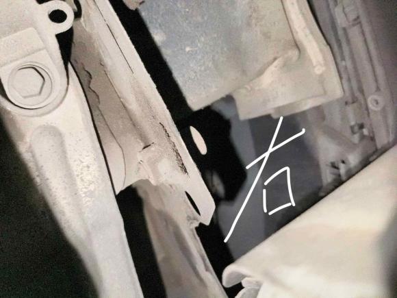 [深圳·粤B] 二手奥迪奥迪A4L2018款 30周年年型 40 TFSI 时尚型