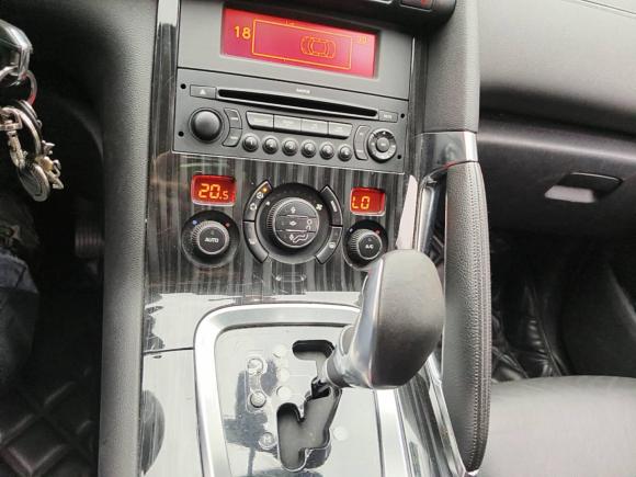 [广州·粤A] 二手标致标致30082013款 2.0L 自动潮流版