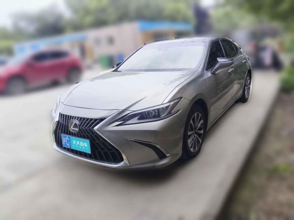 [南京·沪C] 二手雷克萨斯雷克萨斯ES2022款 300h 卓越版