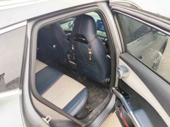 [南京·苏A] 二手比亚迪元PLUS2022款 510KM 旗舰型