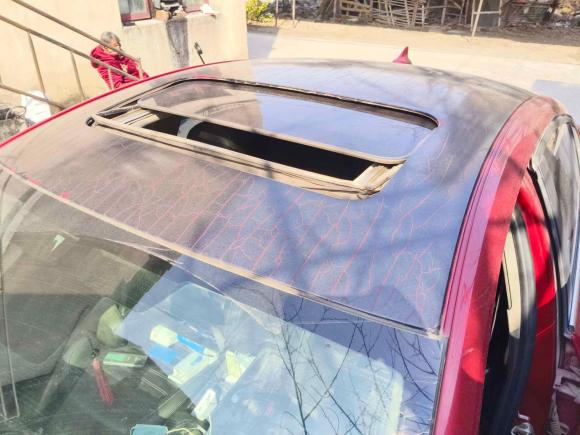 [武汉·鄂A] 二手别克君威2014款 1.6T 时尚技术型