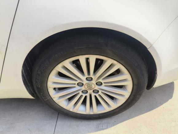 [青岛·鲁U] 二手别克君威2015款 GS 2.0T 豪情运动版