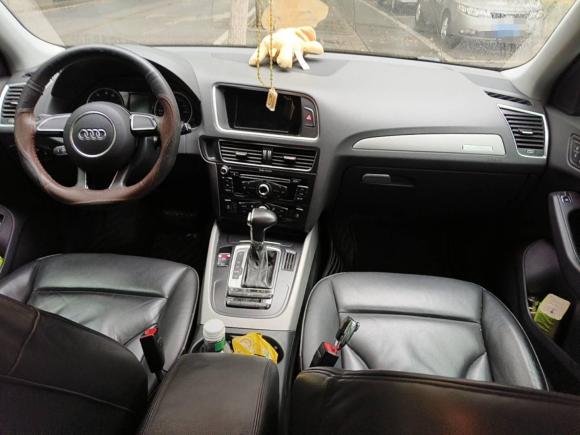 [武汉·鄂A] 二手奥迪奥迪Q52017款 40 TFSI 进取型