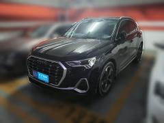 [济南·鲁A] 奥迪奥迪Q32022款 35 TFSI 时尚动感型
