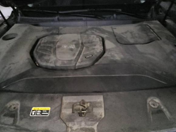 [常州·苏D] 二手红旗红旗HS52019款 2.0T 智联旗享四驱版