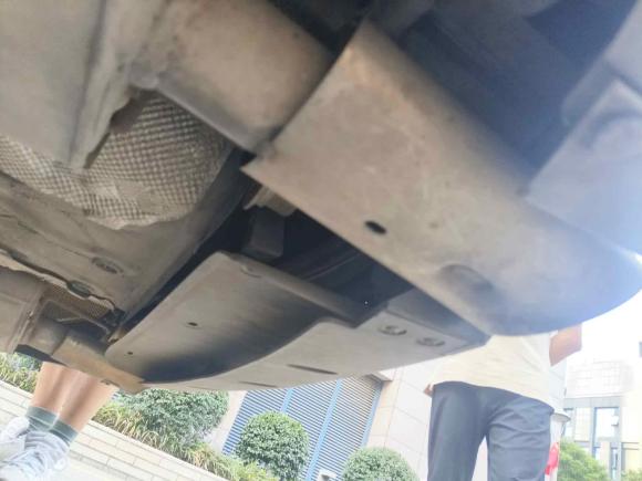 [宁波·浙B] 二手别克君威2014款 2.0L 领先时尚型