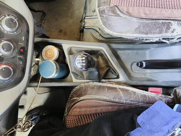 [西安·陕U] 二手长安凯程长安睿行M602020款 1.6L标准型国VI 厢货5座CNG DAM16KRC