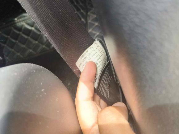 [西安·新A] 二手江铃驭胜S3502013款 2.4T 自动四驱柴油豪华版5座