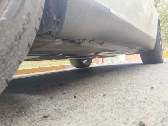 [南通·沪L] 二手宝马宝马X62011款 xDrive35i