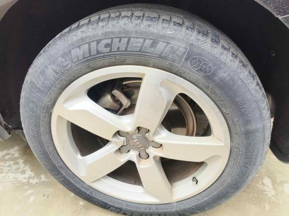 [成都·川A] 二手奥迪奥迪Q52013款 40 TFSI 舒适型