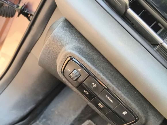 [广州·粤A] 二手埃安AION S Plus2022款 改款 70 智领版