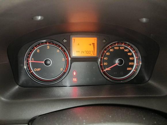 [上海·鲁F] 二手双龙柯兰多2011款 2.0T 柴油两驱手动舒适导航版